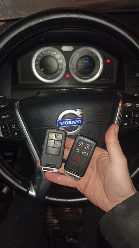 Используйте программирование ключа через OBD-разъем