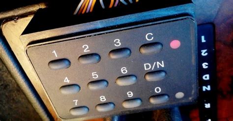 Первые шаги при проблемах с иммобилайзером Пежо 308