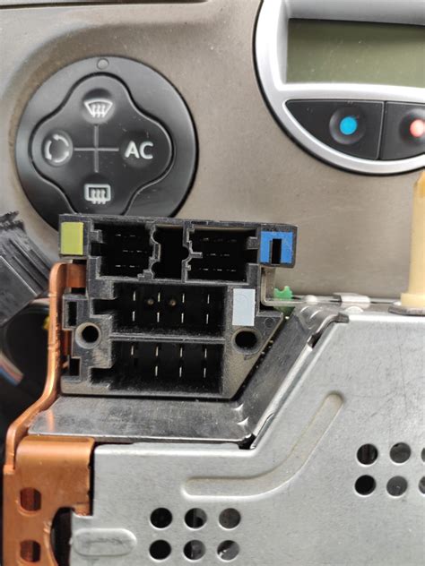 Советы по установке и настройке новой магнитолы на Renault Scenic 2
